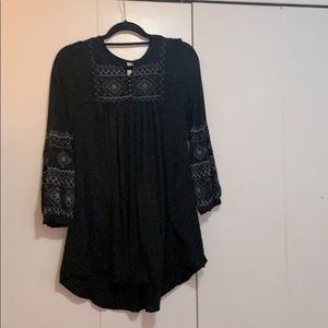 Black long sleeve shirt